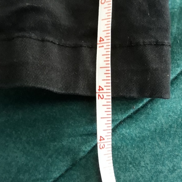 Old navy boot cut pants - Picture 5 of 5